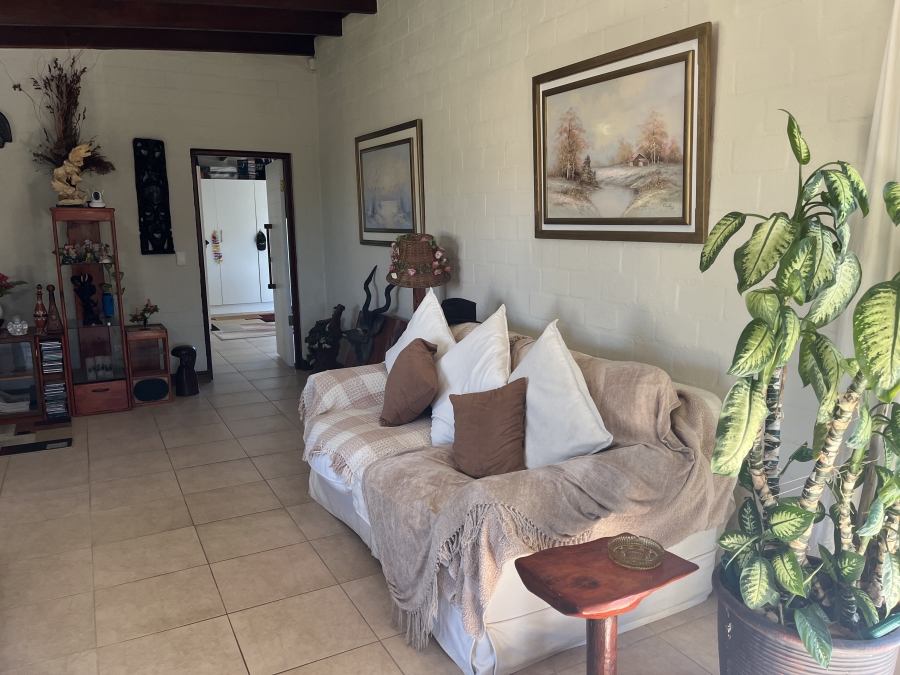 To Let 2 Bedroom Property for Rent in Bettys Bay Western Cape